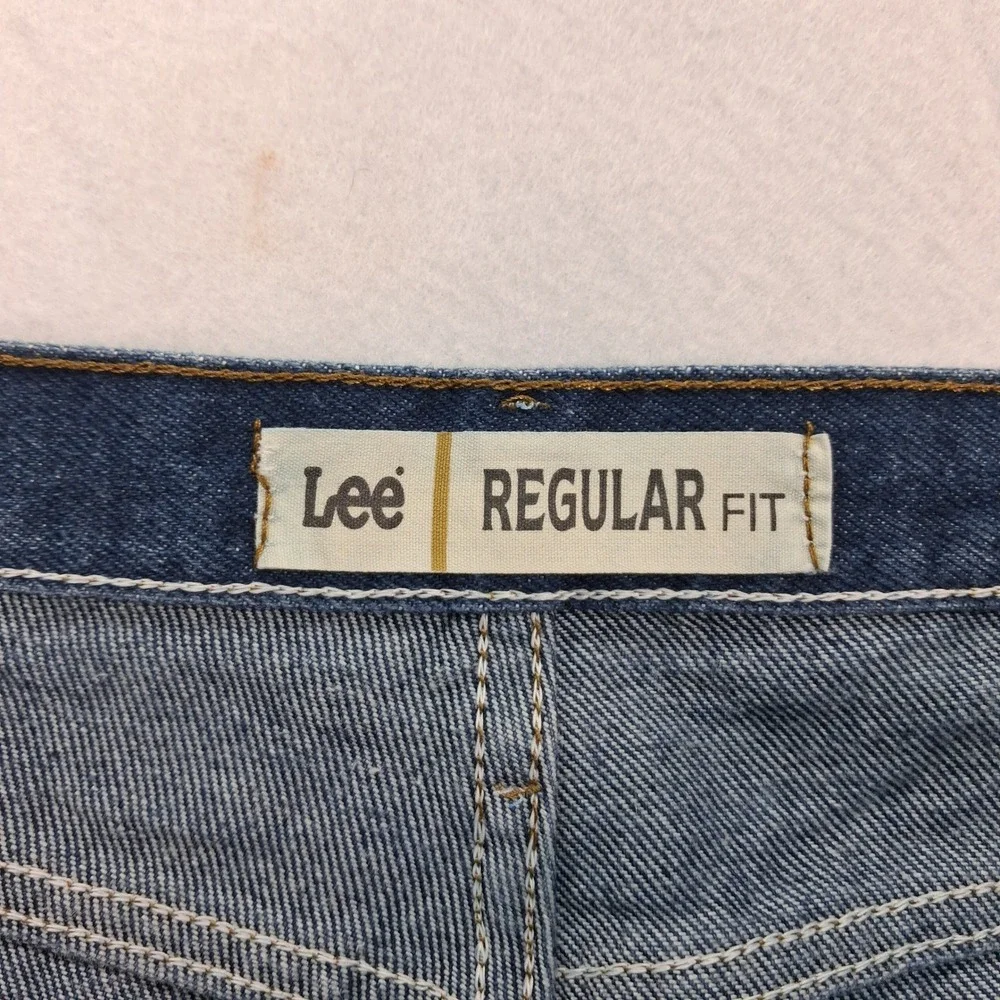 Lee Jeans Mens 36x34 Regular Fit Blue 2008989 Medium Wash EUC